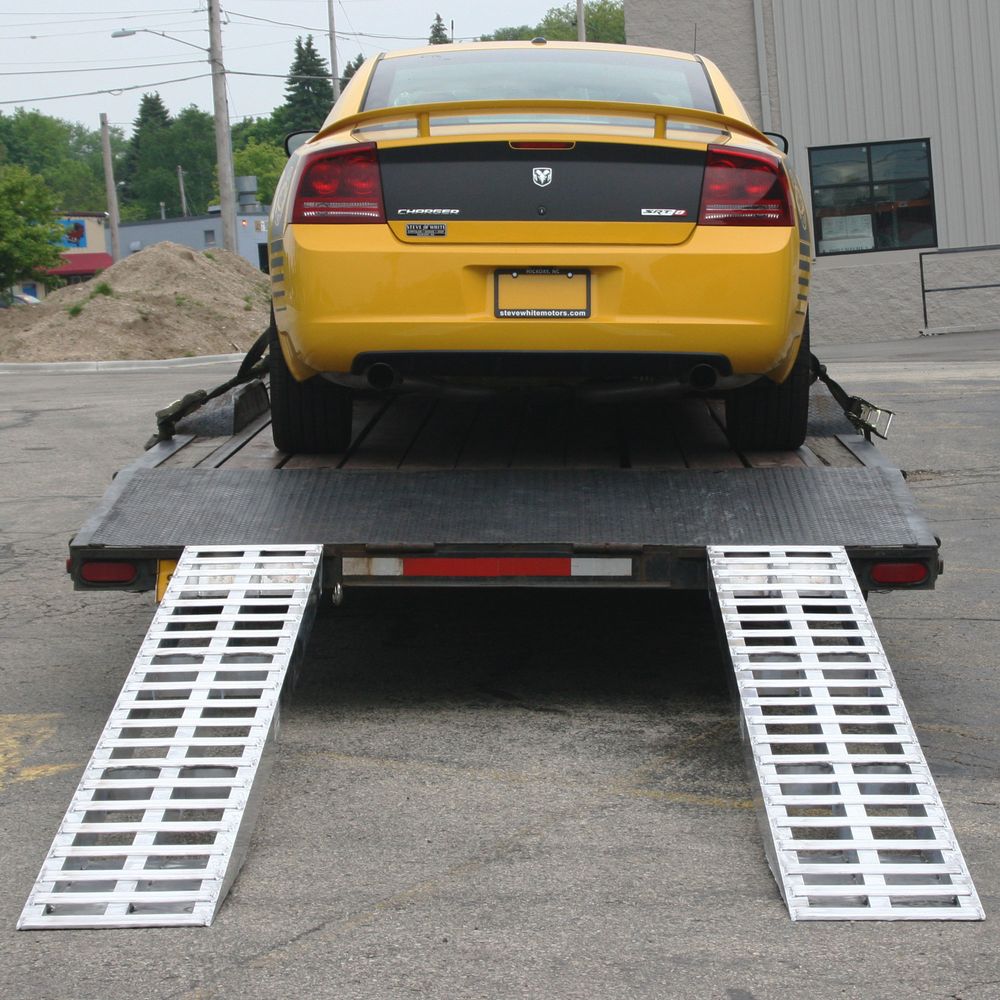 15" W Aluminum Car Trailer Ramps Hook End, Knife Foot- 5,000 lb. Per Axle