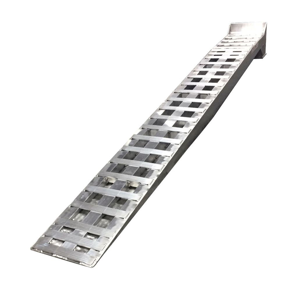 11-1/2' L x 15" W Heavy-Duty Aluminum Low-Profile Semi-Truck Service Ramps - 15,000 lb. per Axle