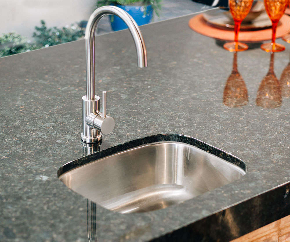 TrueFlame 19"x15" Undermount Sink - TF-NK-19U