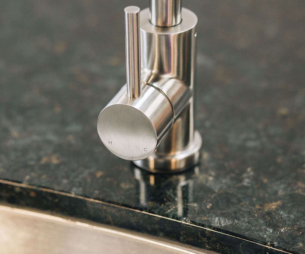 TrueFlame 19"x15" Undermount Sink - TF-NK-19U
