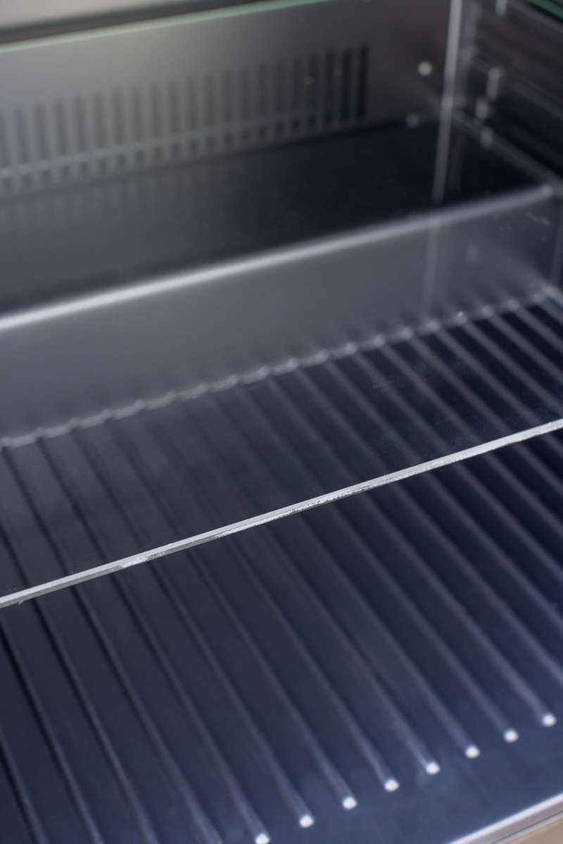 AMD 24" 5.1c Outdoor Rated Refrigerator with Glass Door and Glass Shelves - AMD-RFR-24G