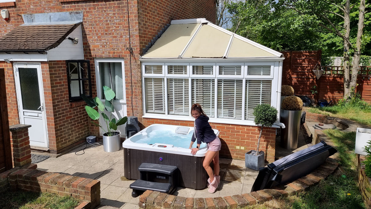 Canadian Spa Co. Gander Patio Spa