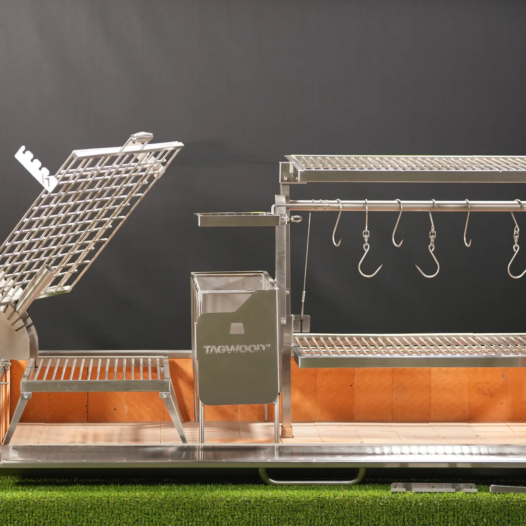 Tagwood BBQ Argentine Santa Maria Wood Fire & Charcoal Gaucho Grill | BBQ28SS