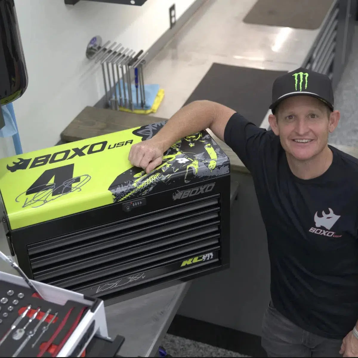 Boxo MotoBox | Ricky Carmichael 26" 5-Drawer Portable Tool Box with 103-Piece Metric Motorcycle Tool Set