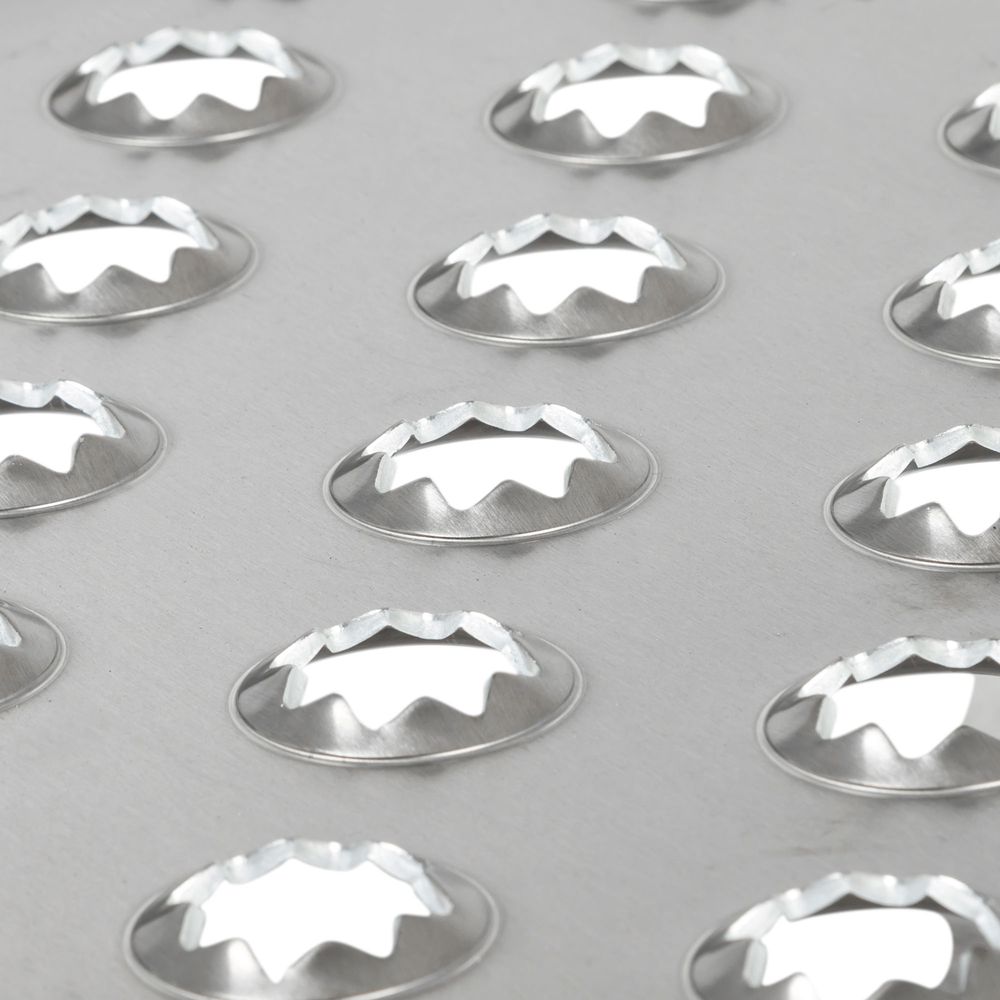 Aluminum Curb Ramp with Heavy-Duty Traction - 750 lb. Cap