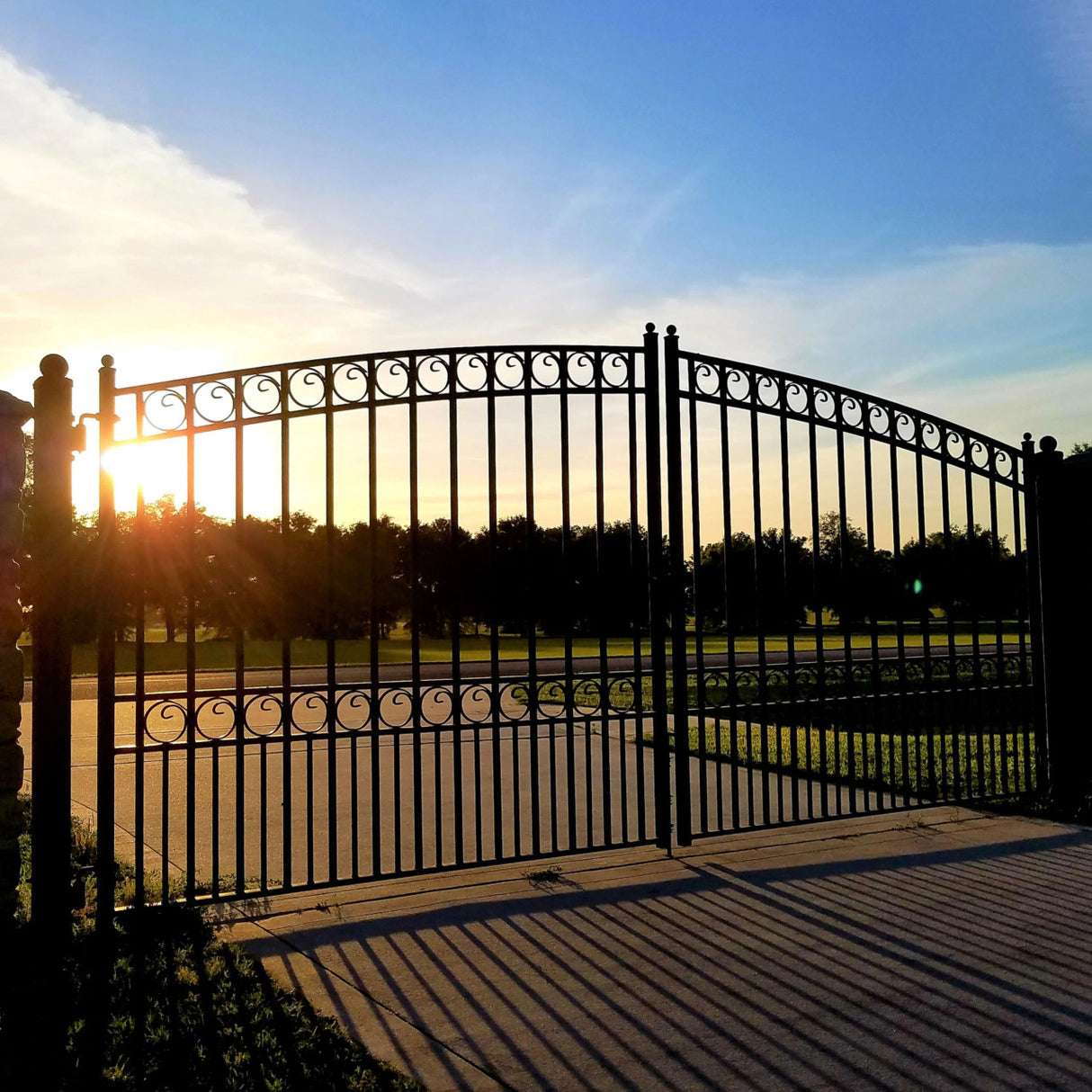 Aleko Steel Dual Swing Driveway Gate - PARIS Style - 14 x 6 Feet