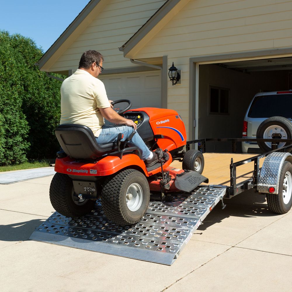 48" L Heavy-Duty Bi-Fold Landscaping Trailer Ramps