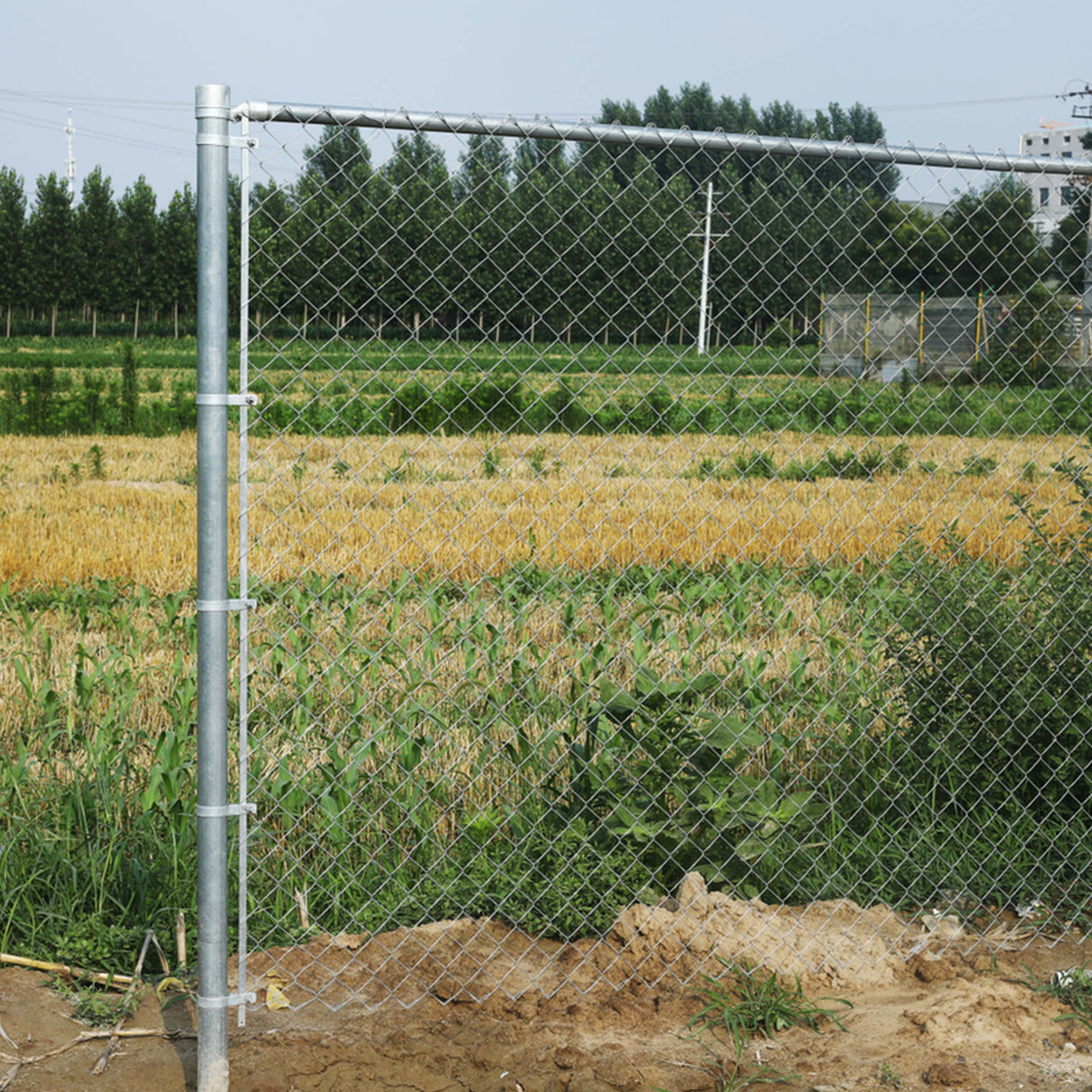 Aleko Galvanized Steel Chain Link Fence - Complete Kit - 4 x 50 Feet - 12.5 AW Gauge