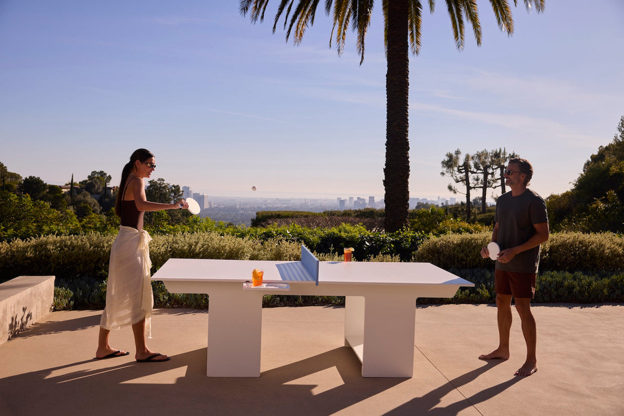 Ledge Lounger Table Tennis Set