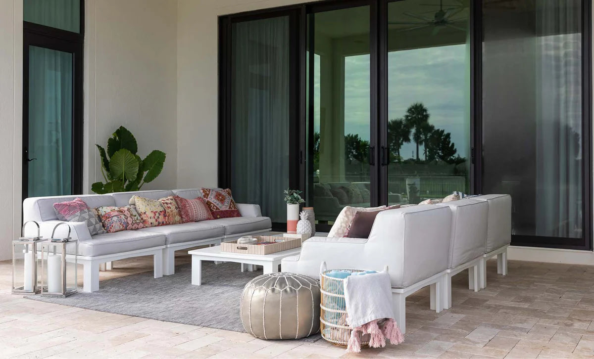 Ledge Lounger Mainstay Sectional Right Armchairs