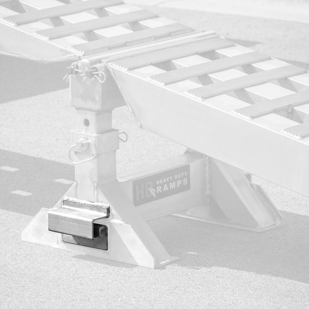 One Aluminum Hanging Bracket for Support Stands