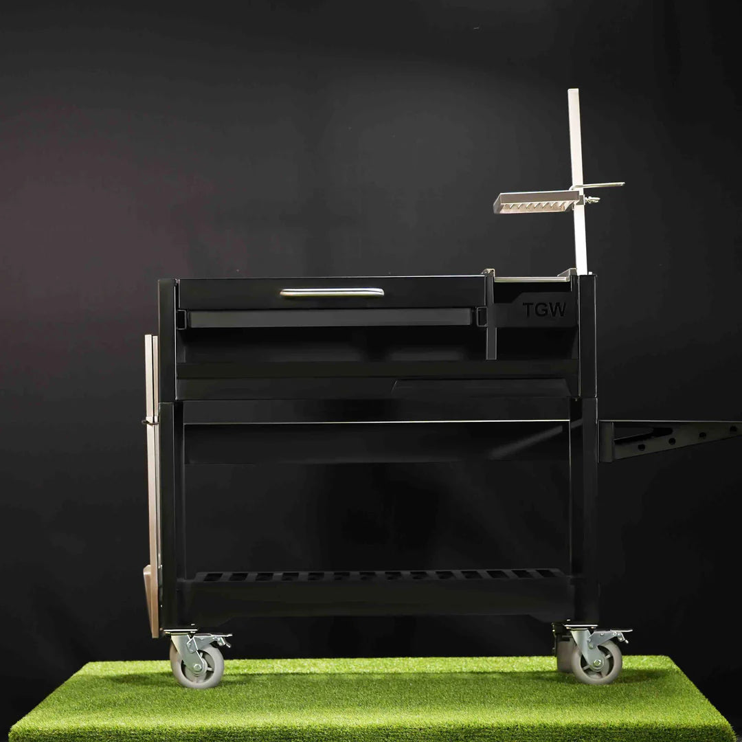 Argentine Style Grill Tagwood BBQ18SI 556 sq. in. of Grilling Surface and Adjustable Round Grates