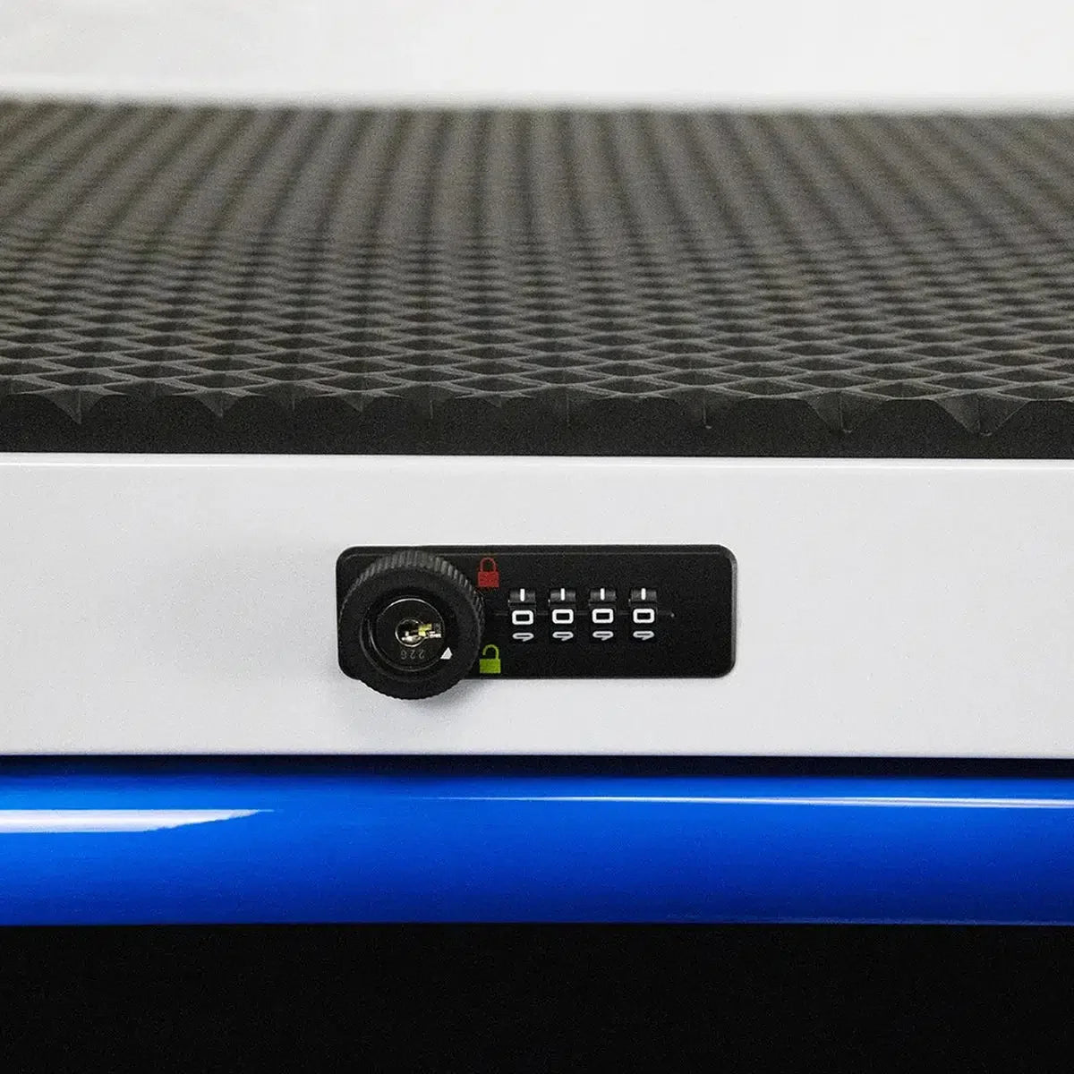 Boxo Pro Series | 45" 11-Drawer Rolling Tool Box