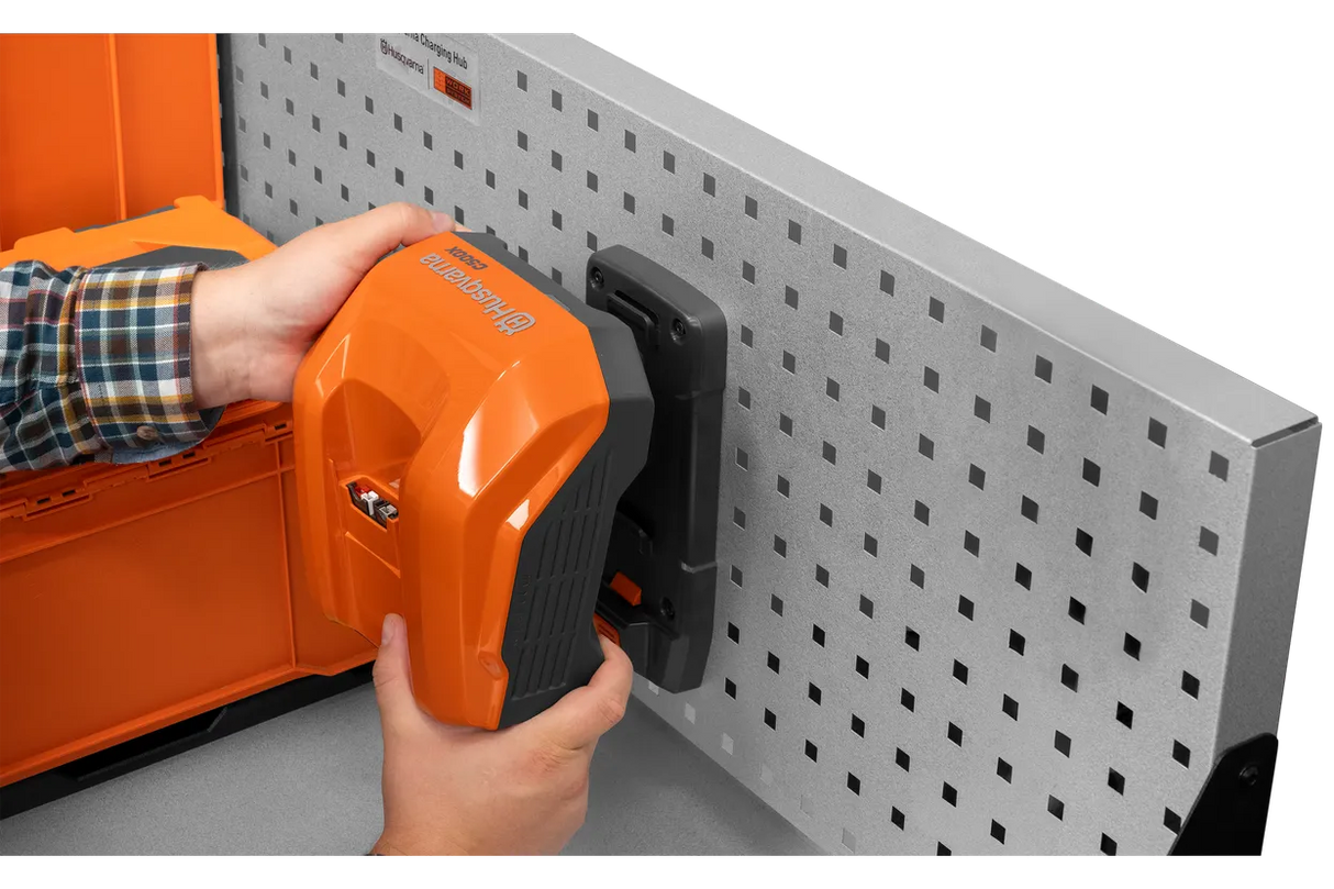 Husqvarna Charger Wall Mount #546487602