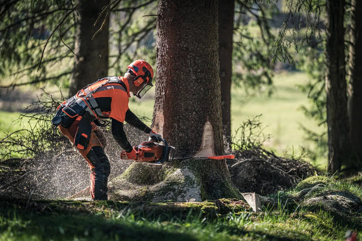 Husqvarna 572 XP® G Heated Handle Chainsaw