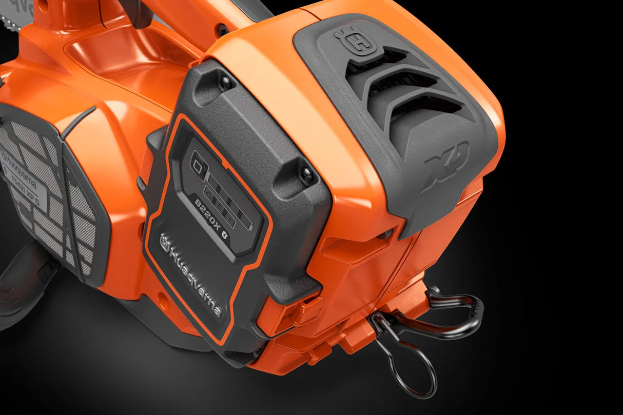 Husqvarna T542i XP Top-Handle Battery Chainsaw Kit