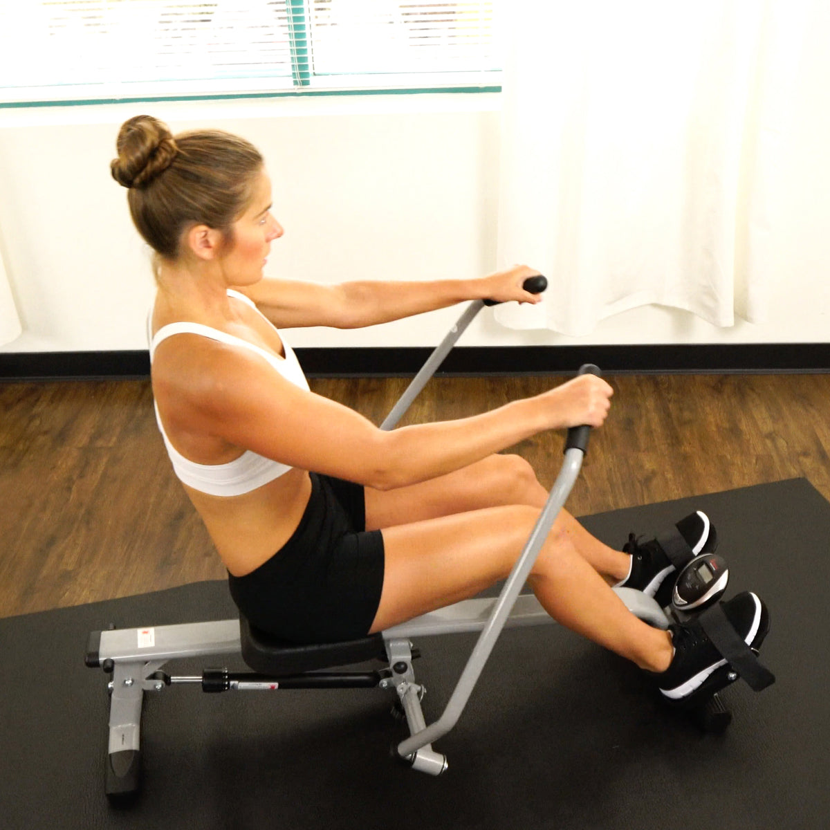 Sunny Health & Fitness Full Motion Rowing Machine Rower w/ 350 lb High Weight Capacity and LCD Monitor