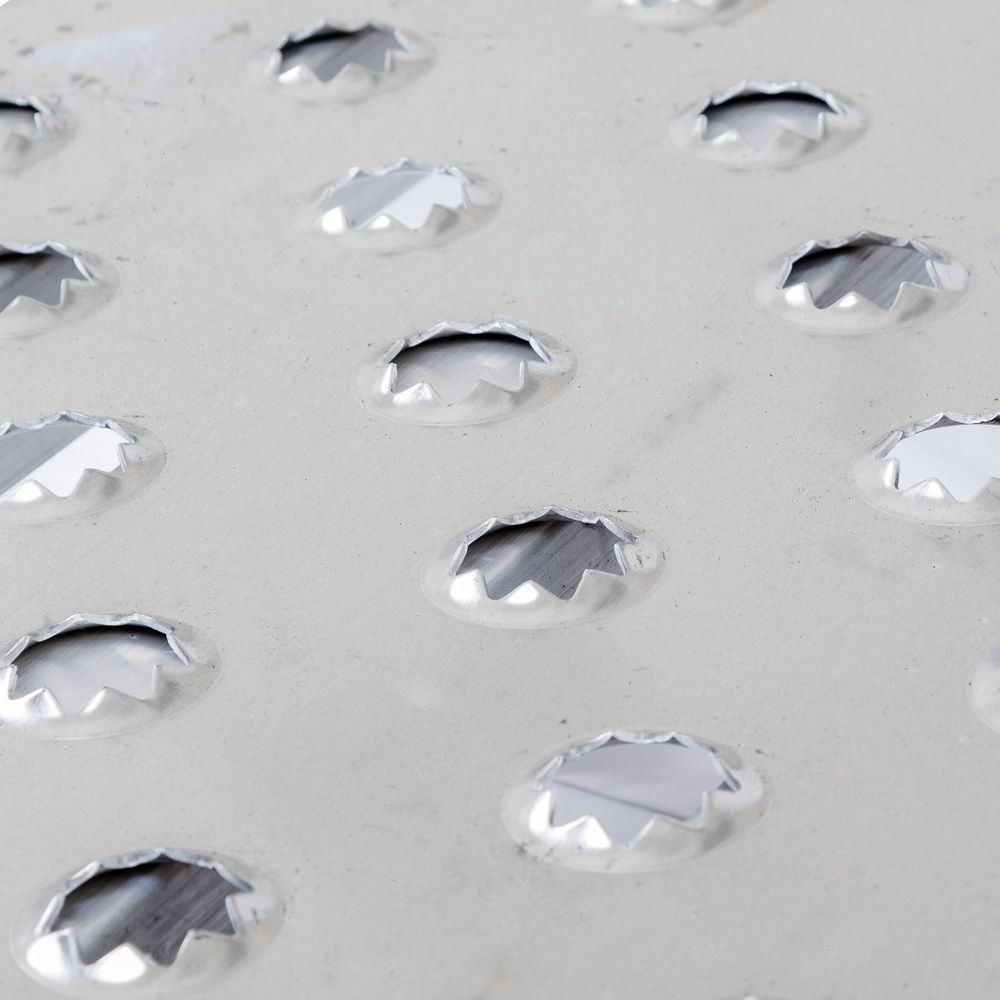 5' L X 15" W EZ Traction Aluminum Car Trailer Ramps, Hook End, Stub Foot - 5,000 lb. Per Axle