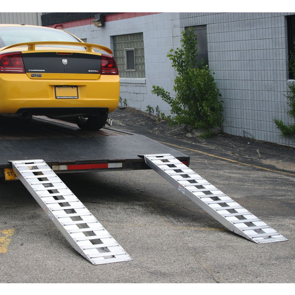15" W Aluminum Car Trailer Ramps Hook End, Knife Foot- 5,000 lb. Per Axle