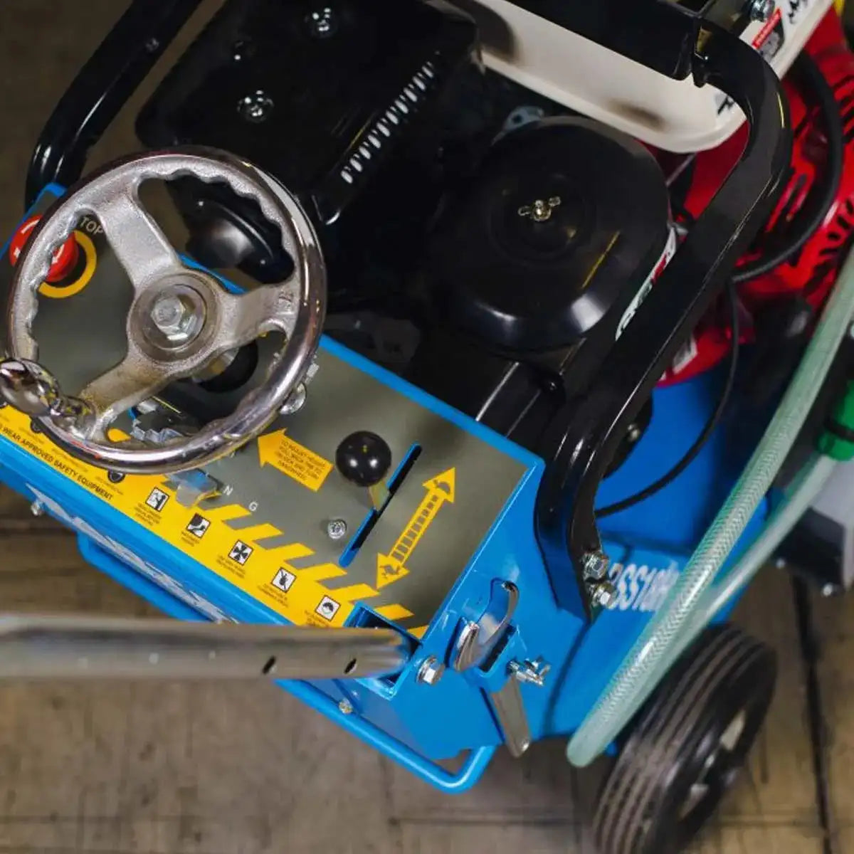 Bartell 18" Concrete Saw With Water Kit