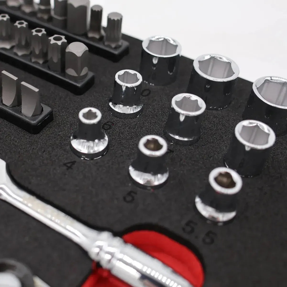 Boxo 45-Piece Super Stubby Metric Ratchet Set | 1/9 Drawer EVA Foam