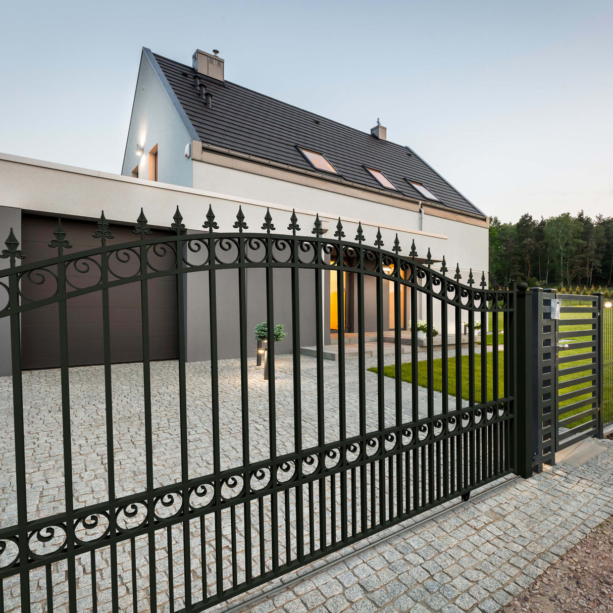 Aleko Steel Sliding Driveway Gate - LONDON Style - 14 x 6 Feet