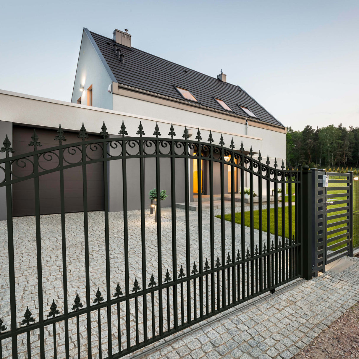 Aleko Steel Sliding Driveway Gate - PRAGUE Style - 18 x 6 Feet