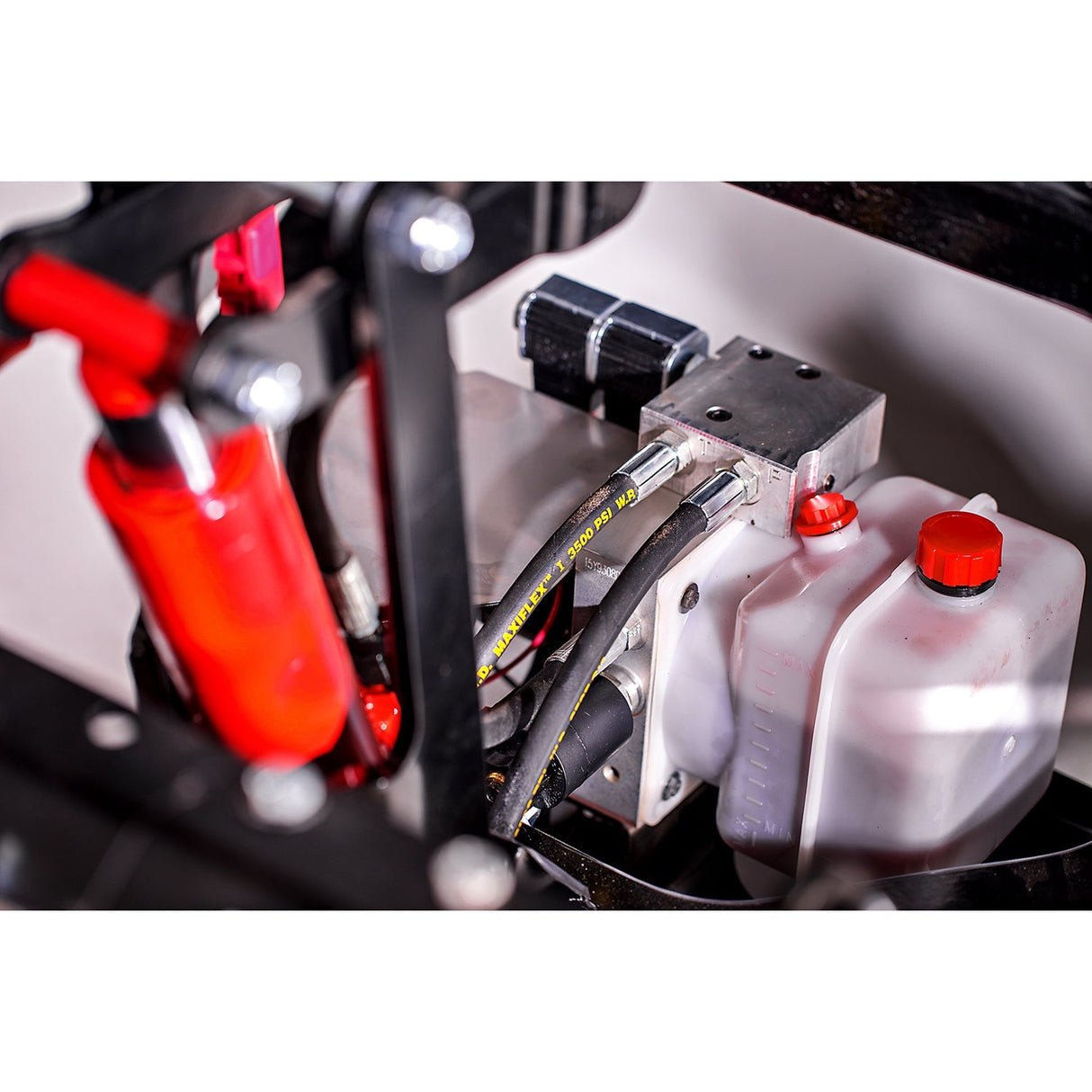 Detail K2 Everest 88 x 22 Fully Hydraulic Snow Plow Kit - EVST9022