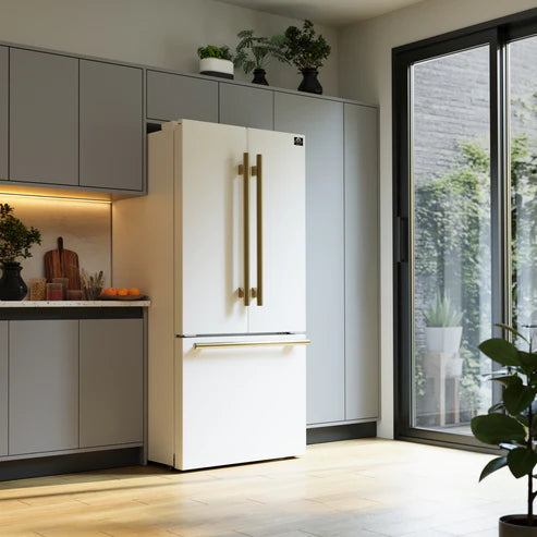 FORNO Espresso Gallipoli 30" 17.5 Cu. Ft. Refrigerator with Ice Maker in White with Silver Handles, FFFFD1974-31WHT