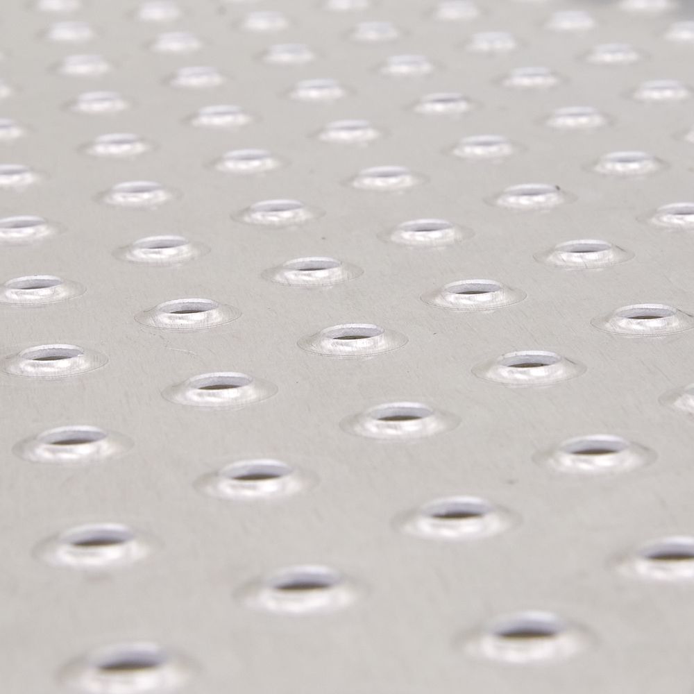 26" W Folding Aluminum Punch Plate Trailer Step