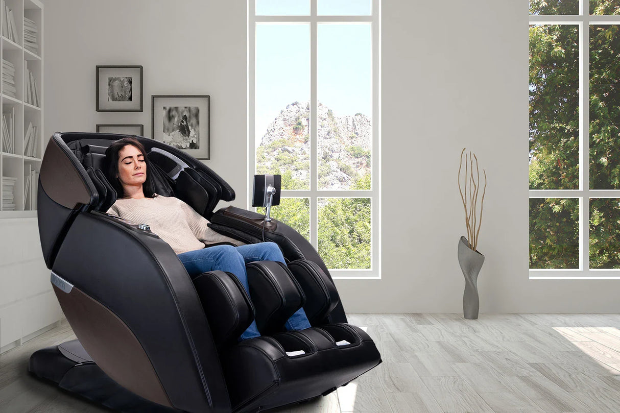 Kyota Nokori M980 Syner-D Electric Massage Chair (Certified Preowned)