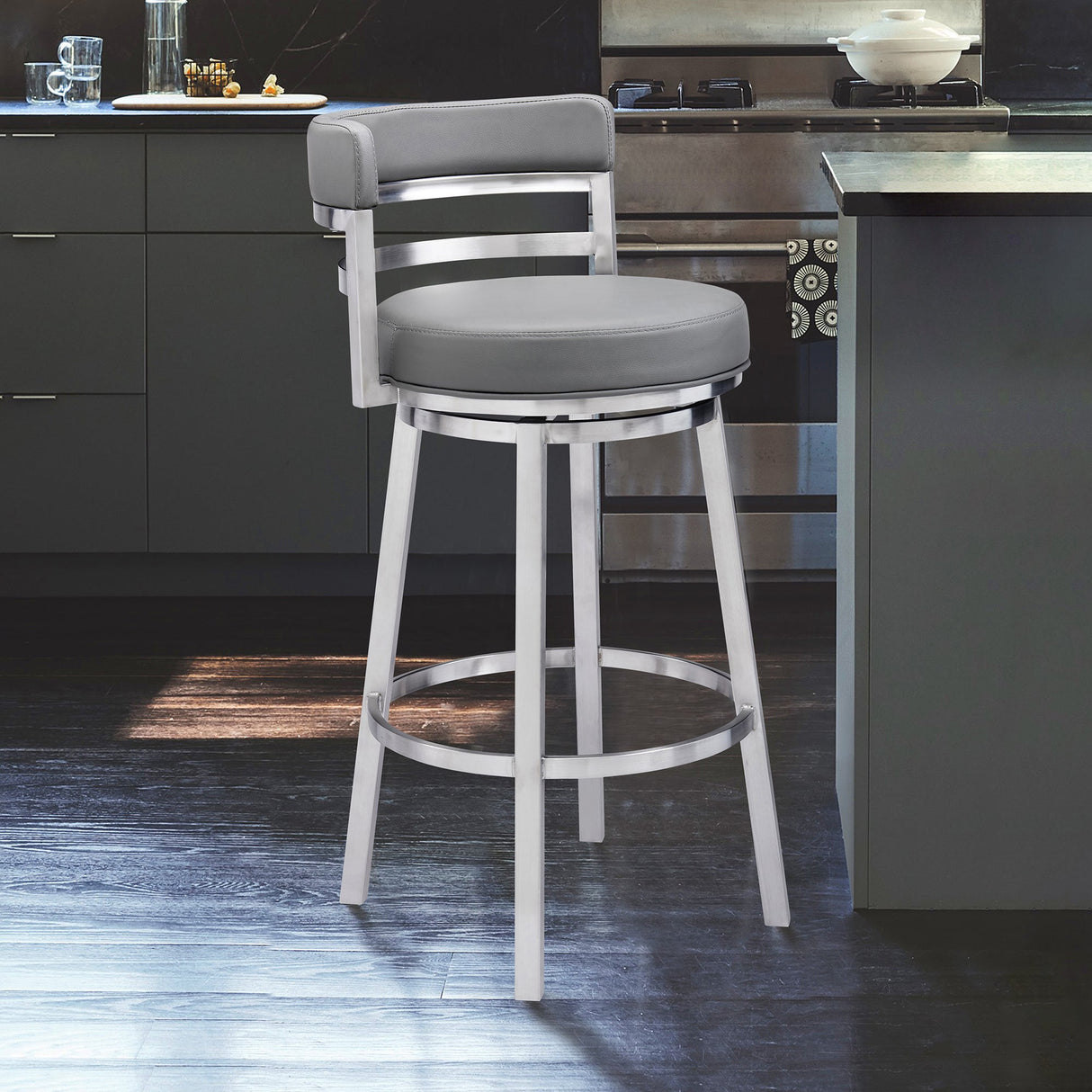 Madrid Swivel Barstool – Ergonomic Faux Leather Seating with 360-Degree Motion for Your Home Bar