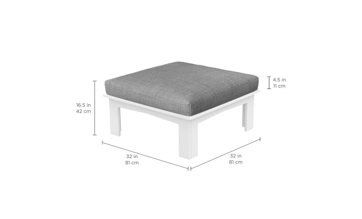 Ledge Lounger Mainstay Sectional Relaxed Ottomans