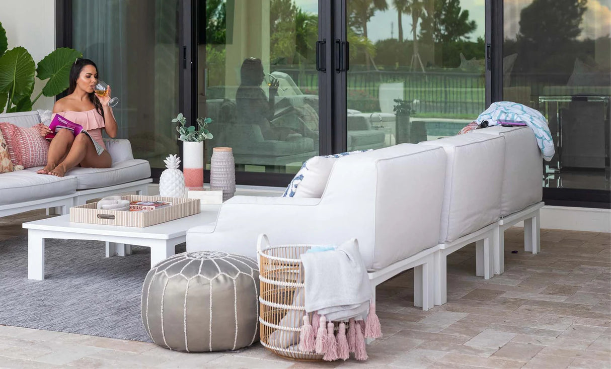 Ledge Lounger Mainstay Sectional Right Armchairs