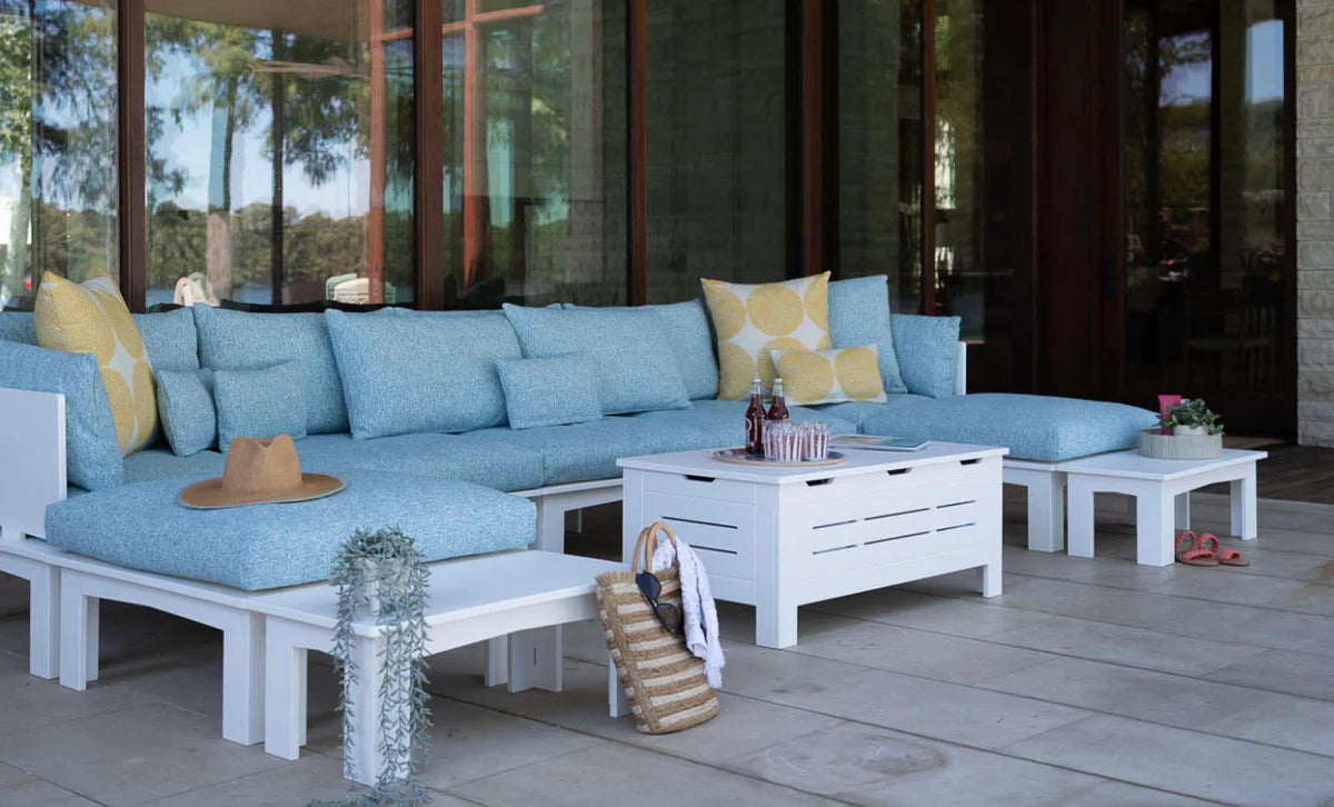 Ledge Lounger Mainstay Sectional Relaxed Ottomans
