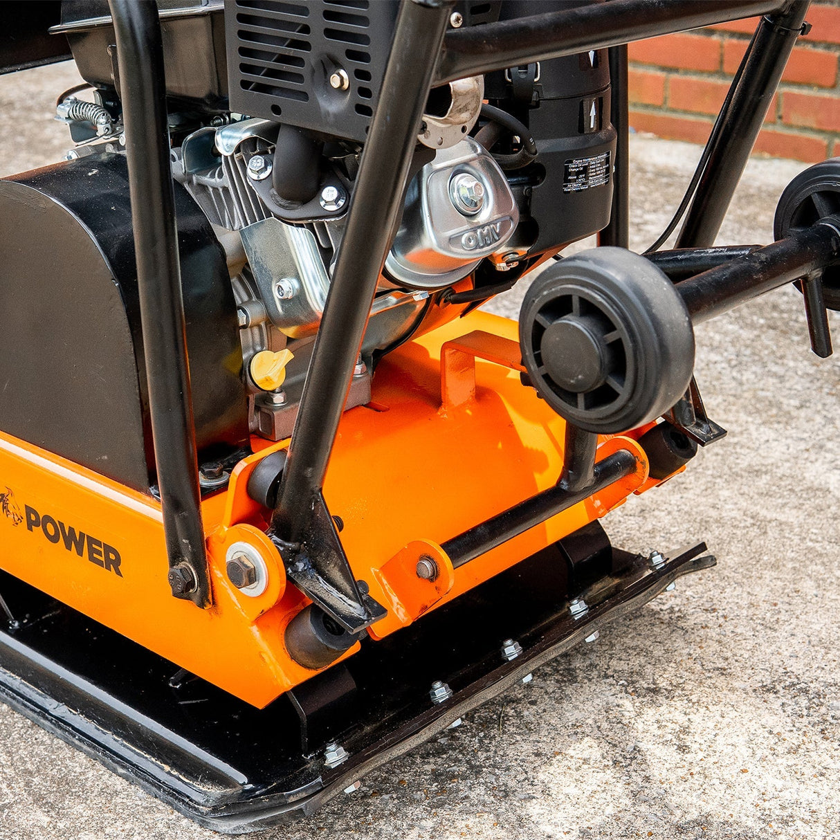 Detail K2 17" x 21" 7HP Plate Compactor - OPV425