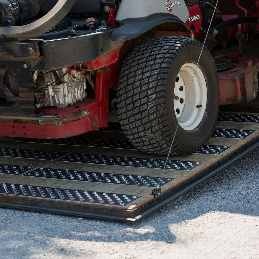 Trailer Tread w/Circle Punch Plate Traction