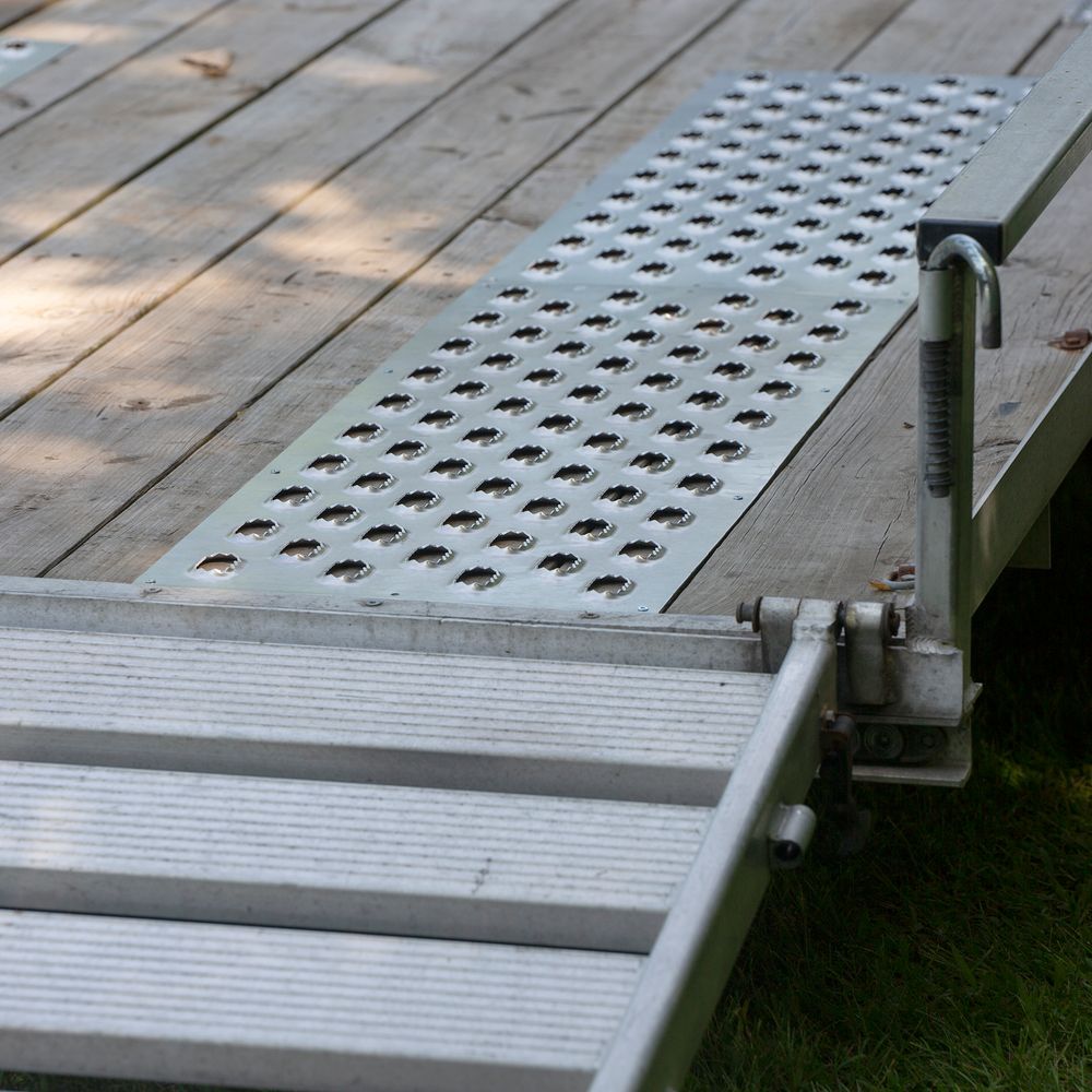 Trailer Tread w/ Oval Punch Plate Traction