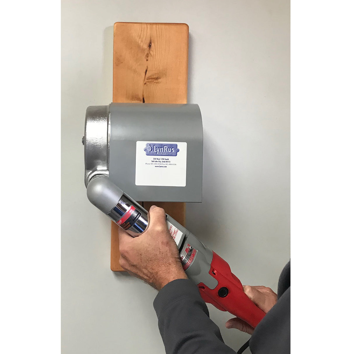 Bison Inc. Portable 110 Volt Hand Winch Driver