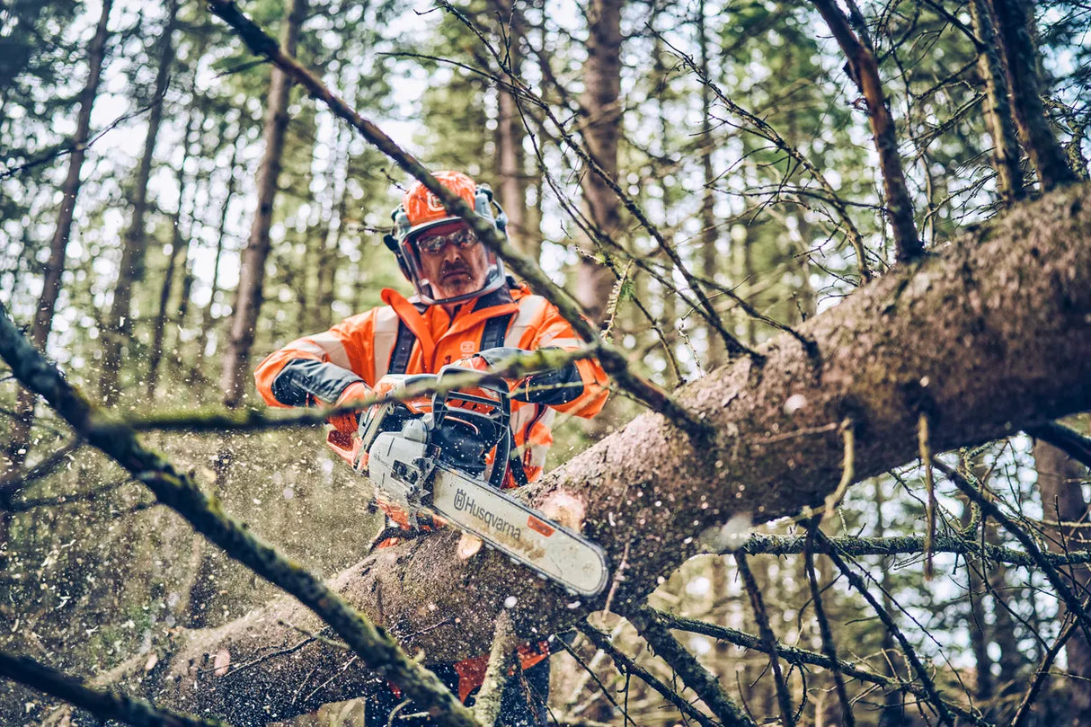 Husqvarna 562 XP® G Mark II Heated Handle Chainsaw