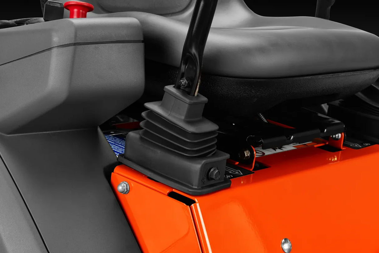 Husqvarna Z254 Zero Turn Mower (Briggs/Stratton)