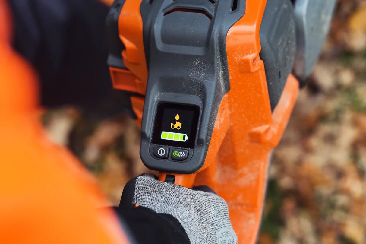Husqvarna 550i XP® Chainsaw Kit