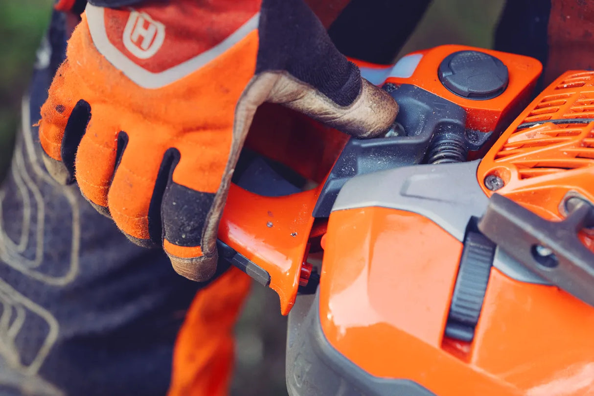 Husqvarna 564 XP® Fuel Injected Chainsaw