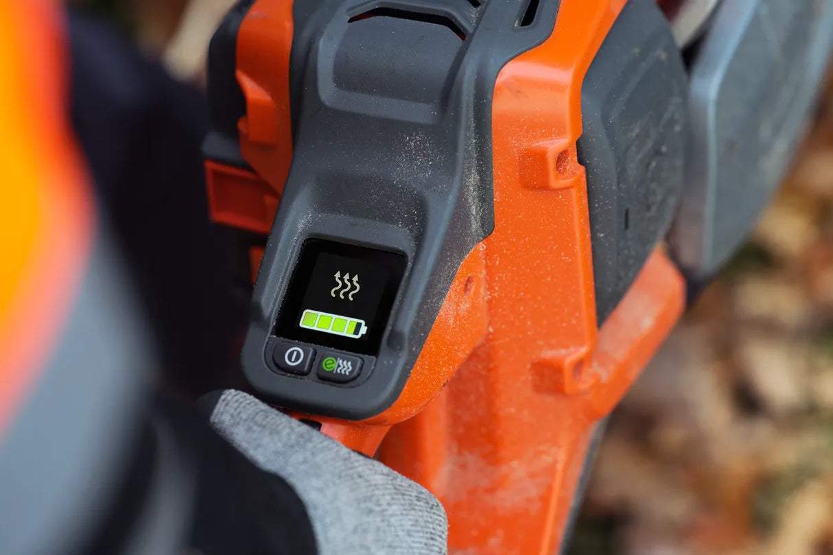 Husqvarna 550i XP® G® Heated Handle Chainsaw