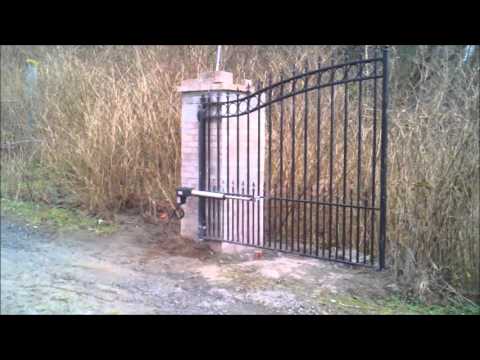 Aleko Dual Swing Gate Operator - AS1200 AC/DC - Back-up Kit ACC2