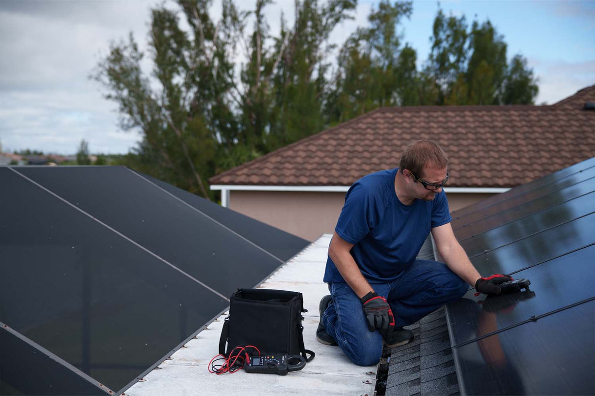 FLIR PV-KIT-1 - Solar Troubleshooting Kit with Clamp, Irradiance Meter and Test Leads